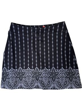 Athleta XS Black and White Patterned Mini Skort